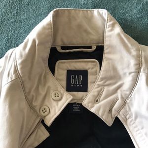 ⛔️SOLD⛔️ 💰3 for $25 🏷 Adorable Kids GAP moto beige jacket size S (5-6)